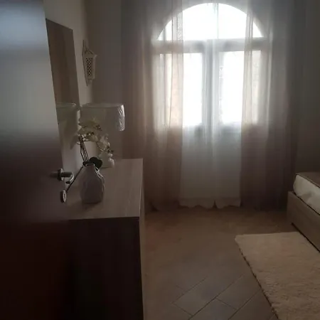 Nyaraló La Casa Delle Rose 2